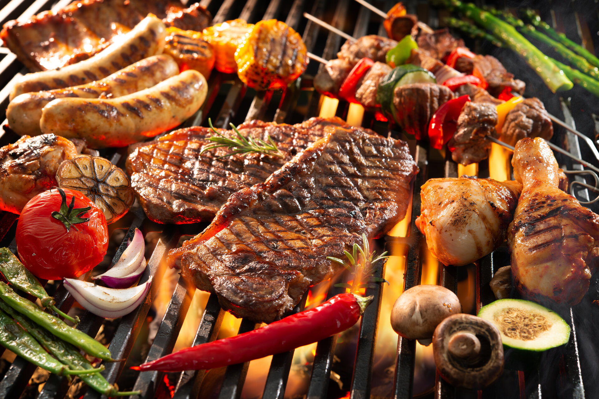Du betrachtest gerade Die Vor- und Nachteile eines Schwenkgrills